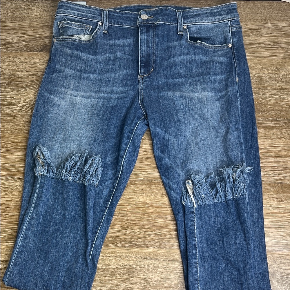 Joe’s Jeans Distressed Frayed Hem Straight-Leg Jeans – Size 32
